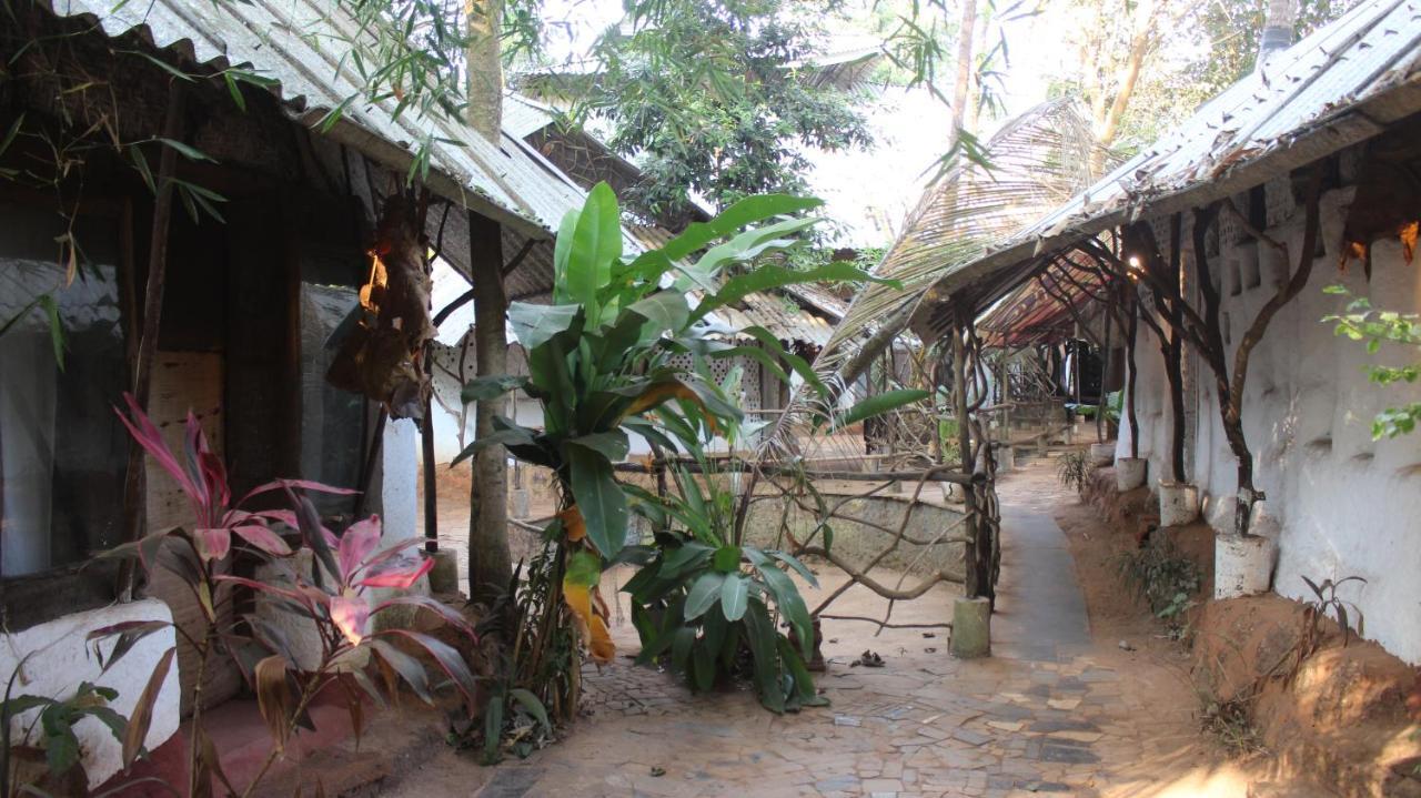 Saraya Sangolda Exterior foto